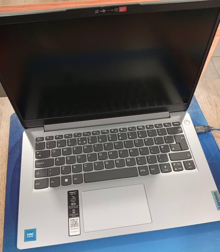 Lenovo Ip 1-82Ivoo6tue